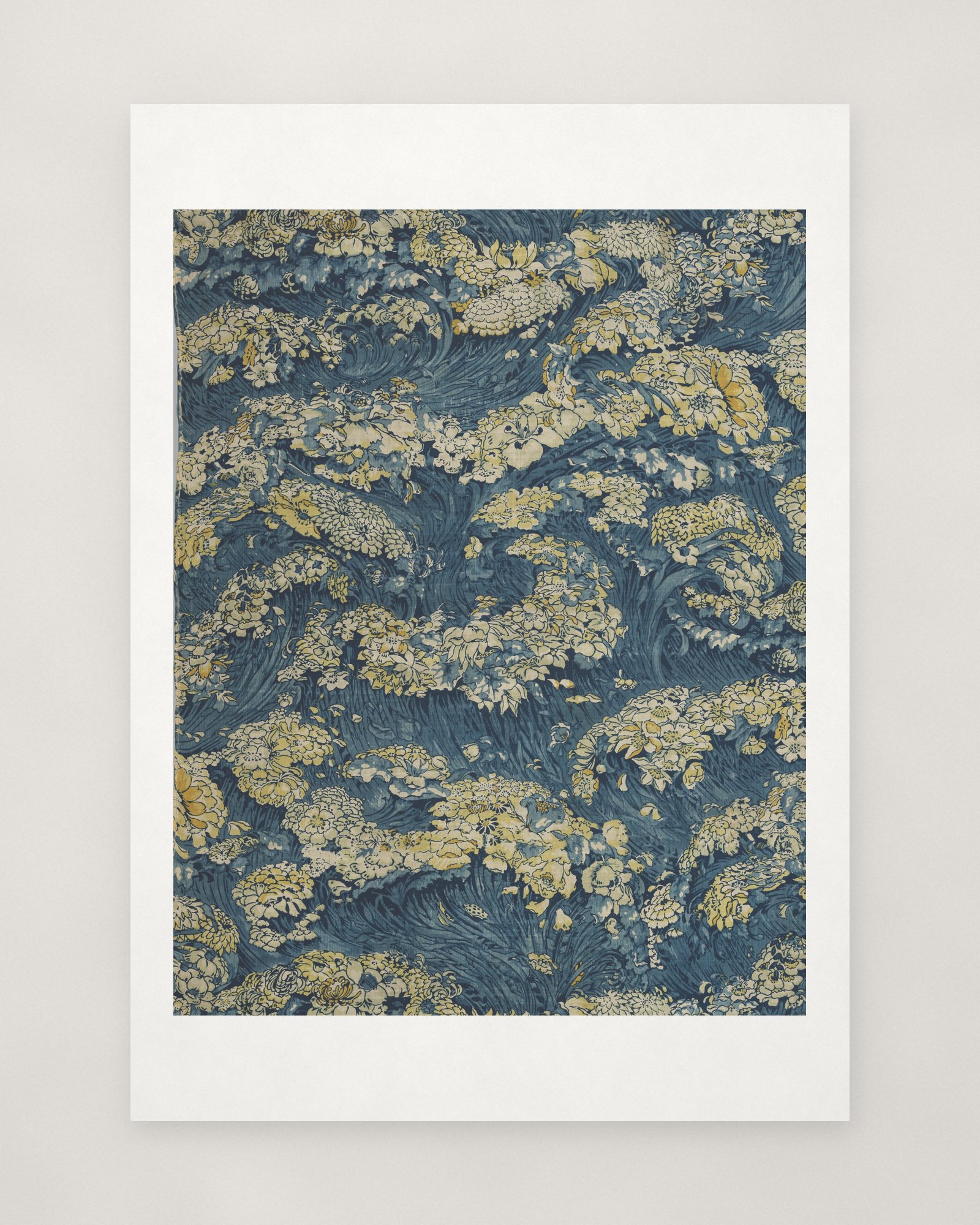 Cloth with Floral Sea Design — 2